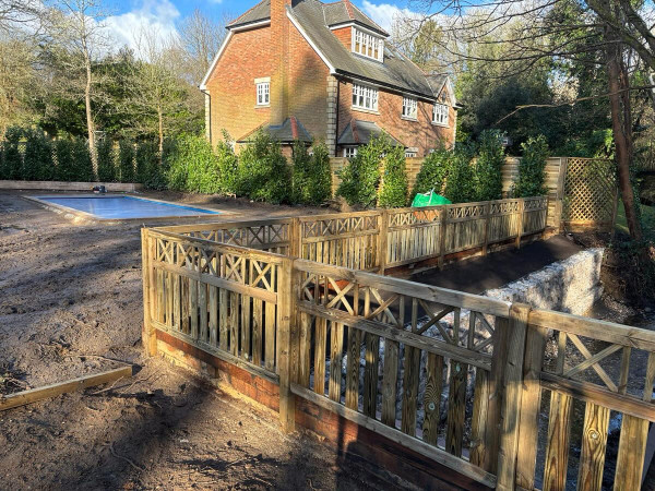 wentworth landscaping swimming pool decorative fencing