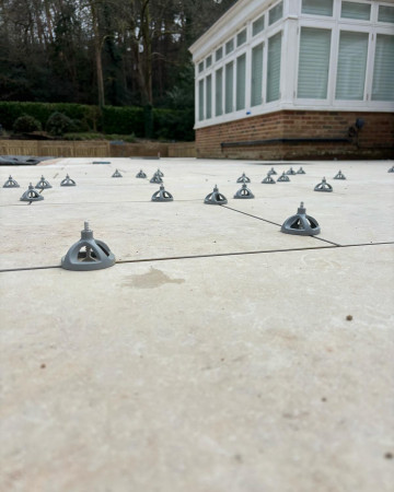 wentworth landscaping porcelain paving pedestal installation