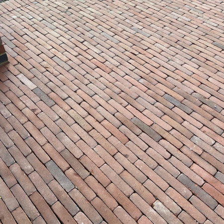 wentworth landscaping reclaimed brick herringbone close-up
