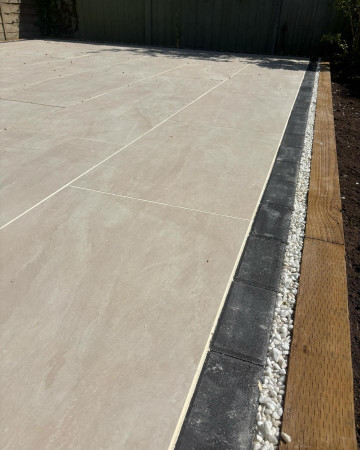 wentworth landscaping porcelain paving terrace edge
