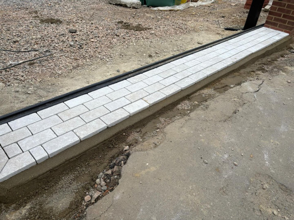 wentworth landscaping porcelain paving step edge