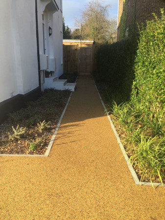 Wentworth Landscaping Resin Bound Pathway with Side Access Planting
