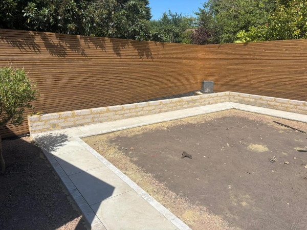 wentworth landscaping resin driveway cedar wall cladding