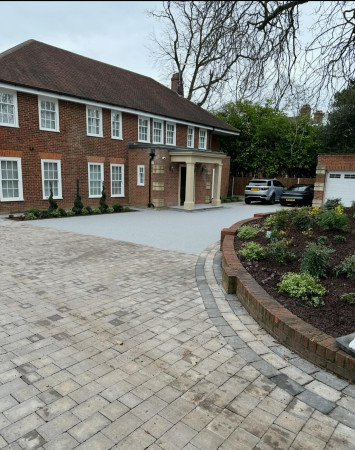 wentworth landscaping block paving curved edging planting