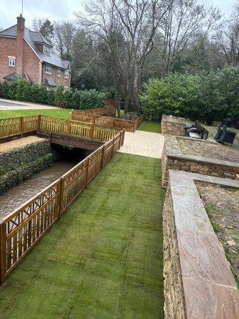 wentworth landscaping turfed lawn raised walkway fencing