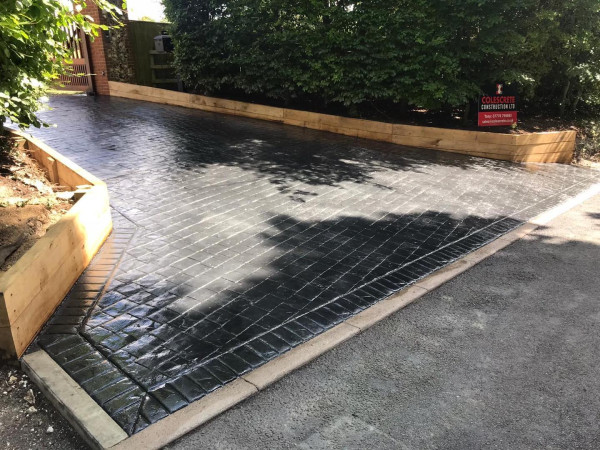 wentworth landscaping tarmac driveway sleeper edging