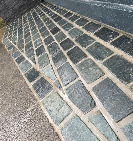 wentworth landscaping granite sett cobble close up detail