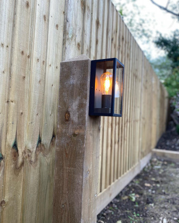 wentworth landscaping closeboard fence post lantern lit