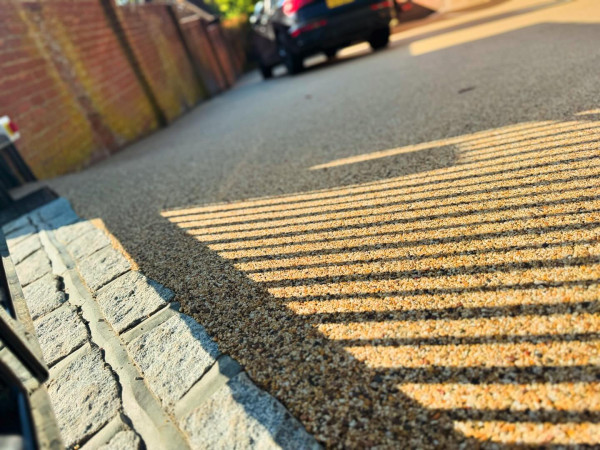 wentworth landscaping resin bound stone edging detail