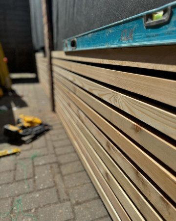 wentworth landscaping slatted fence board installation