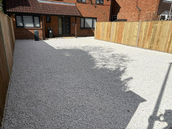 Wentworth Landscaping White Gravel Driveway with Closeboard Fencing at Semi-Detached Property