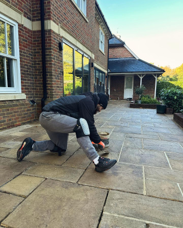 wentworth landscaping sandstone patio laying action
