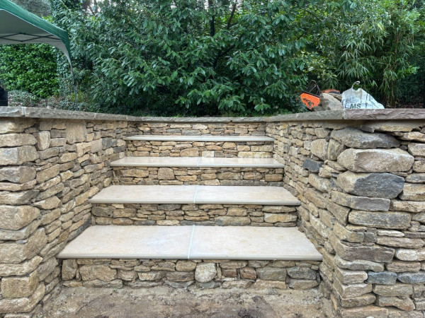 wentworth landscaping stone wall steps