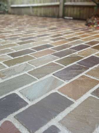 wentworth landscaping sandstone block paving herringbone detail