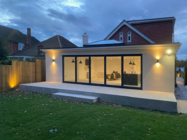 Landscaping, Garden Design, Fencing, Driveways, Paving, Lawns, Planting, Plants, Tress, Shrubs