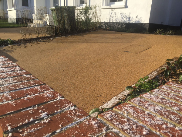 Landscaping, Garden Design, Fencing, Driveways, Paving, Lawns, Planting, Plants, Tress, Shrubs