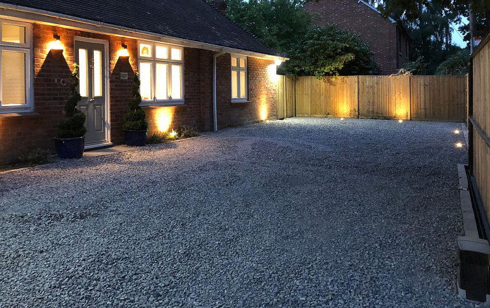 Landscaping, Garden Design, Fencing, Driveways, Paving, Lawns, Planting, Plants, Tress, Shrubs