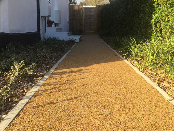 Landscaping, Garden Design, Fencing, Driveways, Paving, Lawns, Planting, Plants, Tress, Shrubs