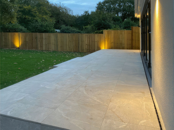 Landscaping, Garden Design, Fencing, Driveways, Paving, Lawns, Planting, Plants, Tress, Shrubs