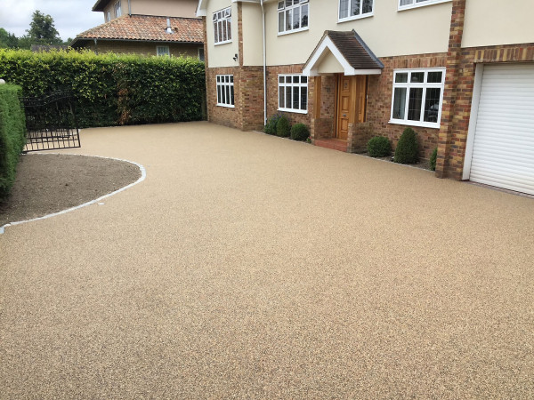 Landscaping, Garden Design, Fencing, Driveways, Paving, Lawns, Planting, Plants, Tress, Shrubs